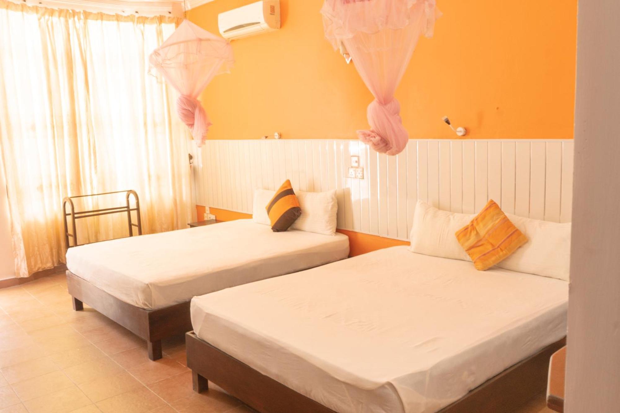 Blumarine Guest House Negombo Eksteriør bilde